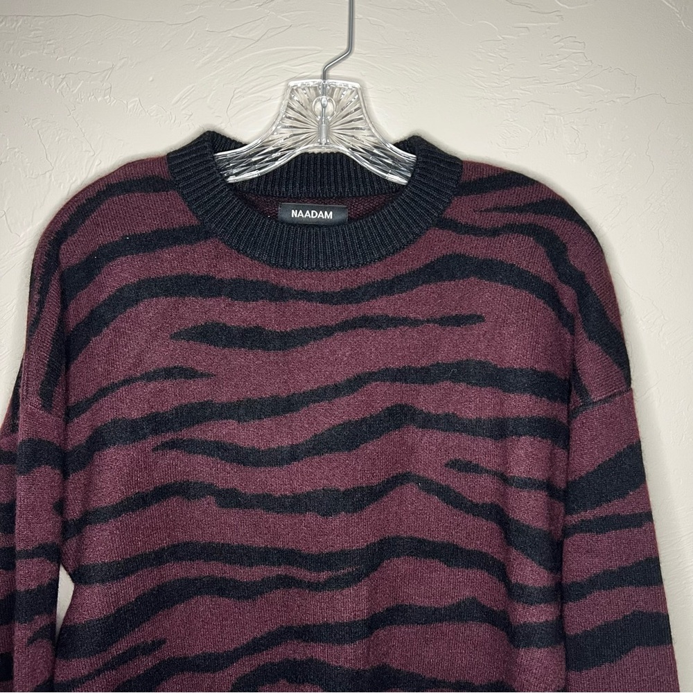 NAADAM Purple Black Tiger Print 100% Mongolian Premium Cashmere Sweater - Picture 4 of 9